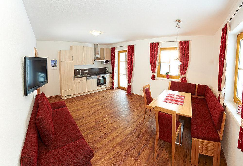 Alpen Appartements Oberlehengut Werfenweng Buitenkant foto